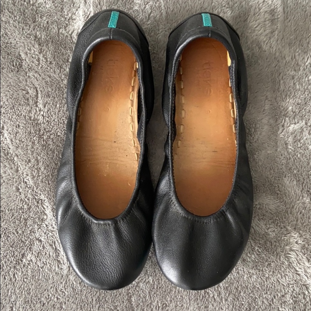 Matte Black tieks size 9